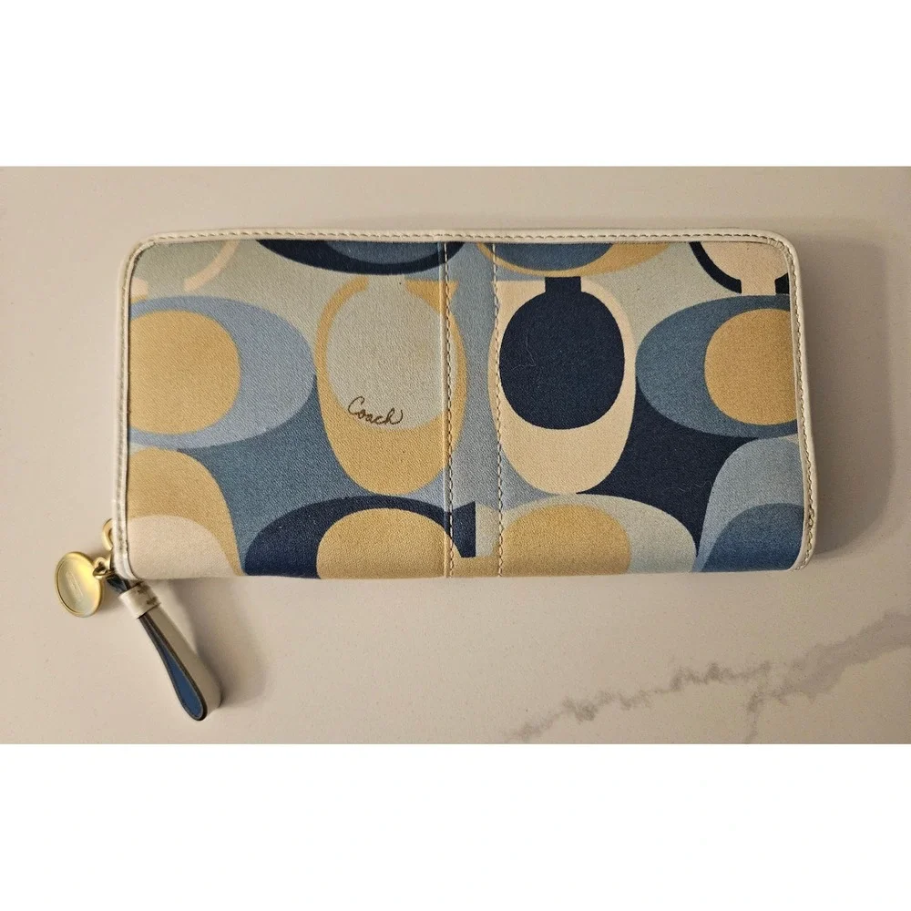 Coach Wallet Women OS Blue Cream Excellent Optic Signature C Zip 41222